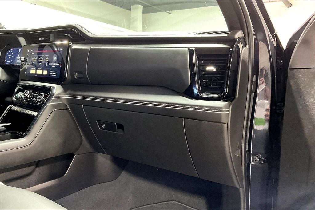 2024 GMC Sierra 1500 4WD Crew Cab Short Box AT4X