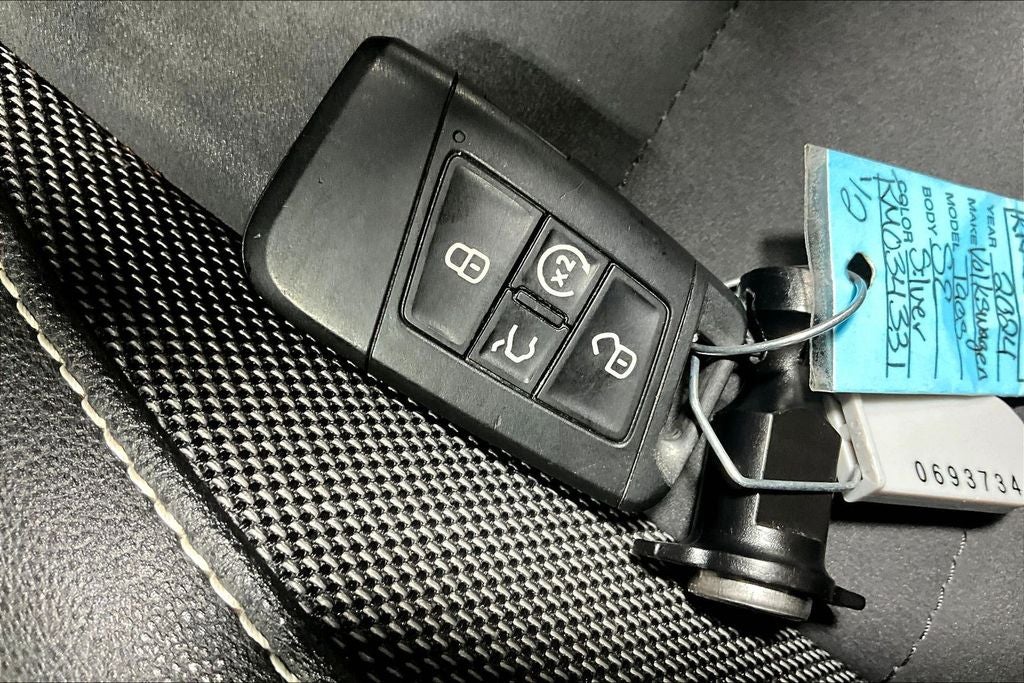 2024 Volkswagen Taos 1.5T SE