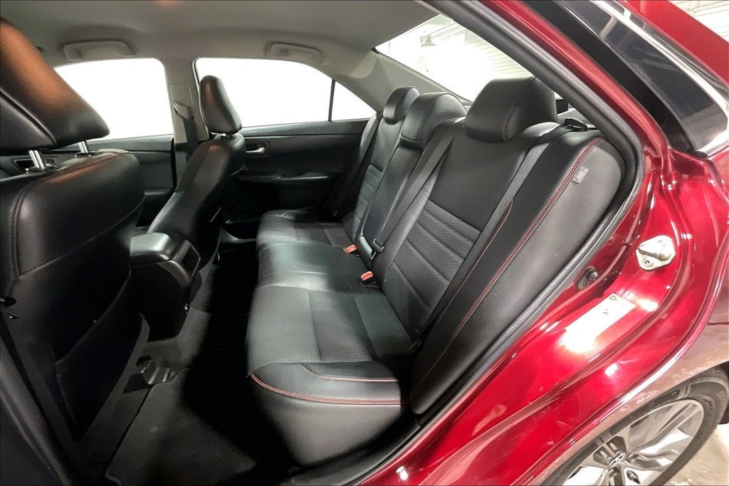 2017 Toyota Camry SE