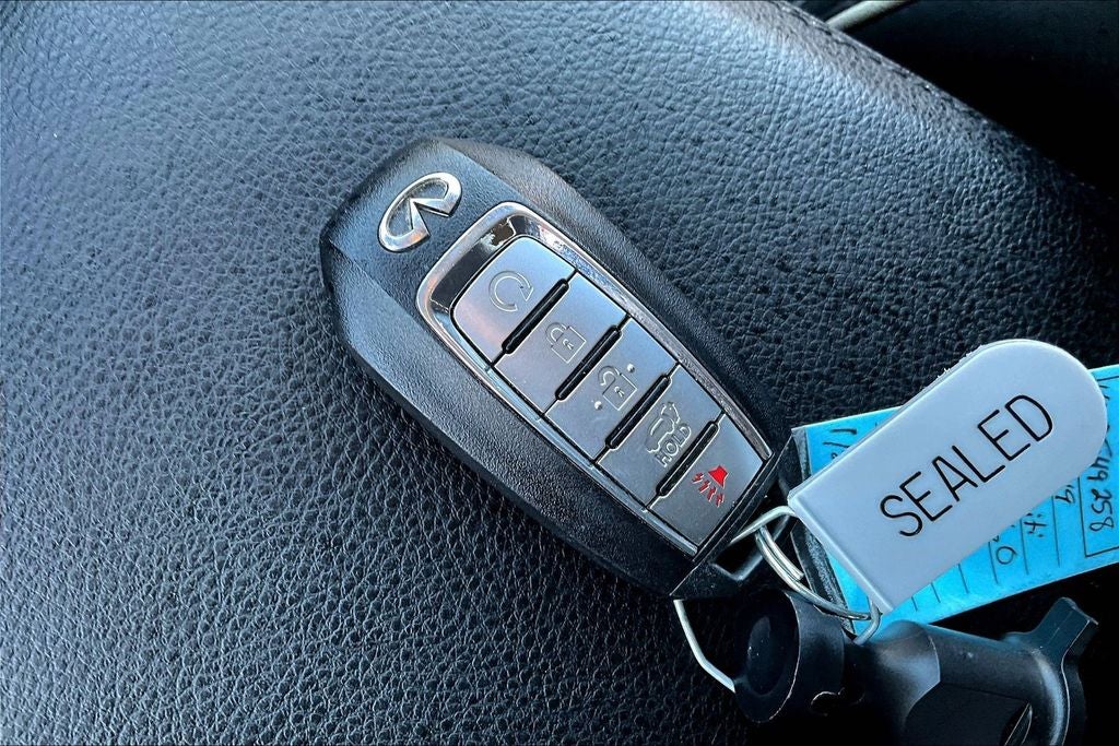 2019 INFINITI QX60 LUXE