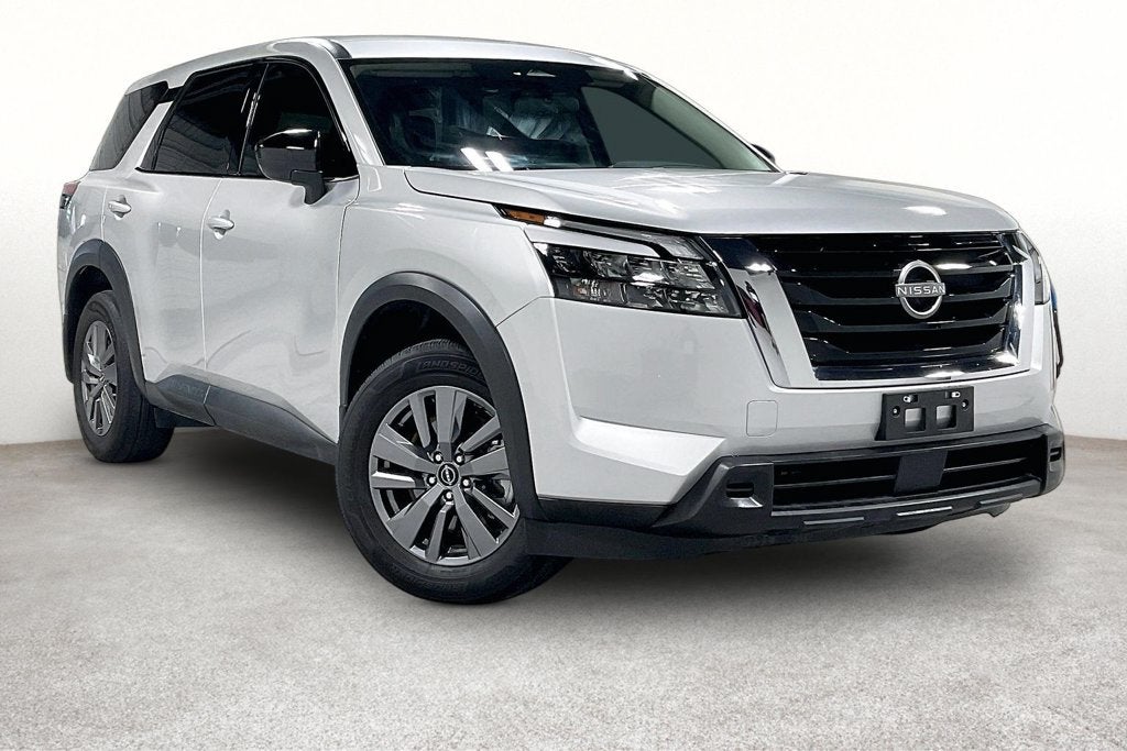 2025 Nissan Pathfinder S FWD