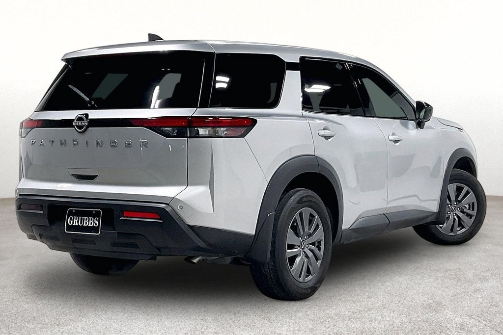 2025 Nissan Pathfinder S FWD