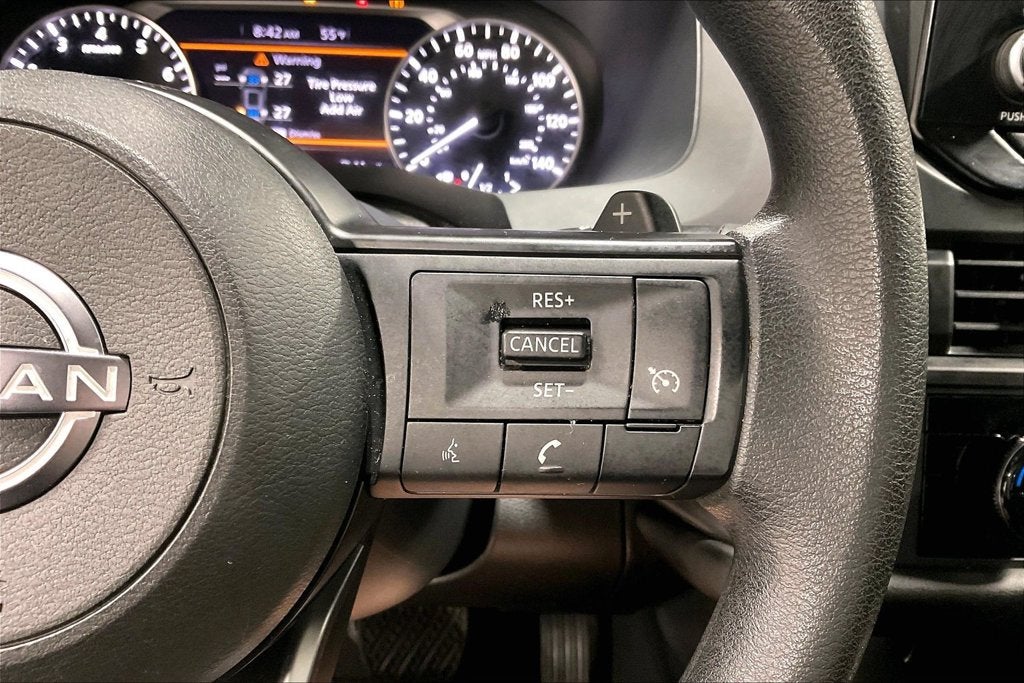 2025 Nissan Pathfinder S FWD