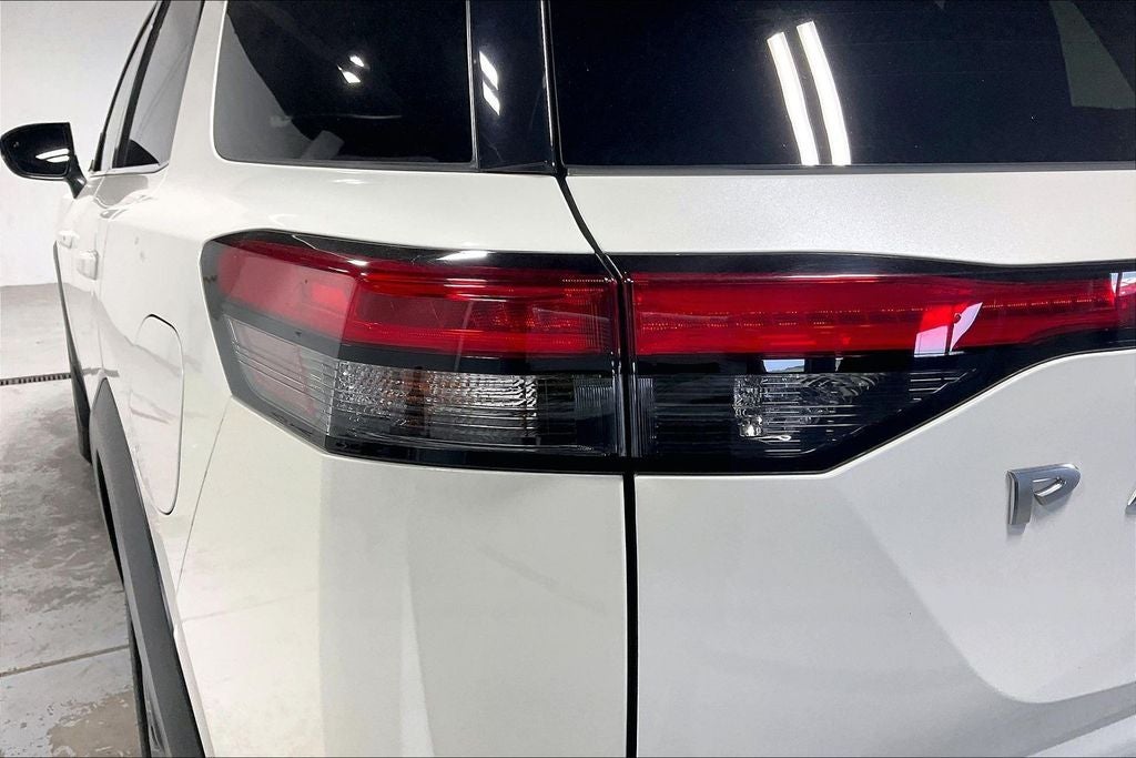 2022 Nissan Pathfinder SL 2WD