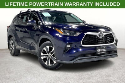 2022 Toyota Highlander XLE
