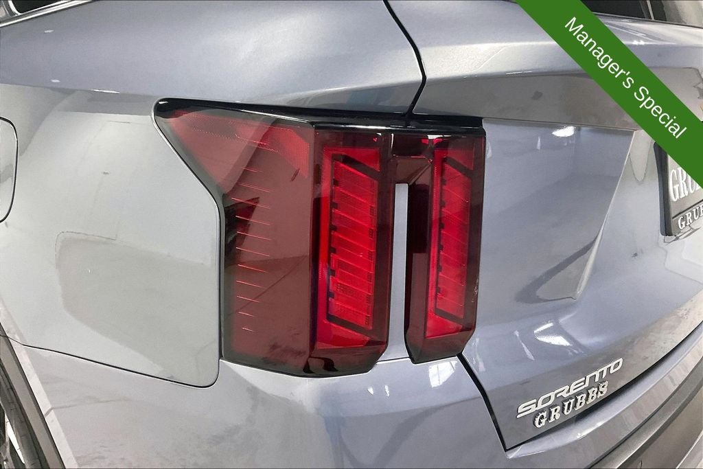 2025 Kia Sorento S