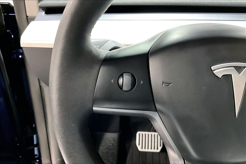 2024 Tesla Model Y Long Range Dual Motor All-Wheel Drive