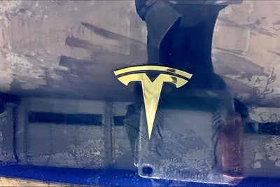 2024 Tesla Model Y Long Range Dual Motor All-Wheel Drive