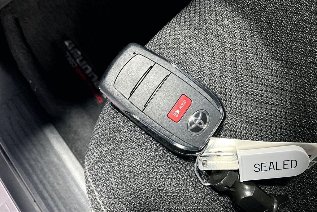 2025 Toyota 4Runner Hybrid TRD Off Road