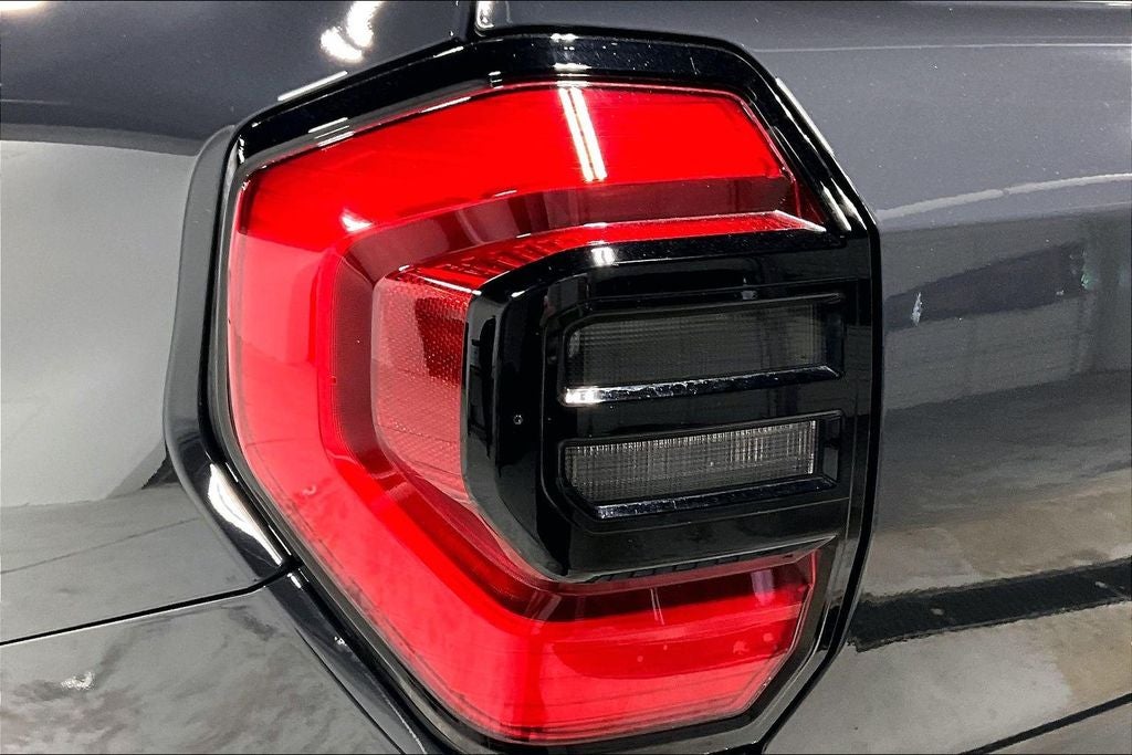 2025 Toyota 4Runner Hybrid TRD Off Road