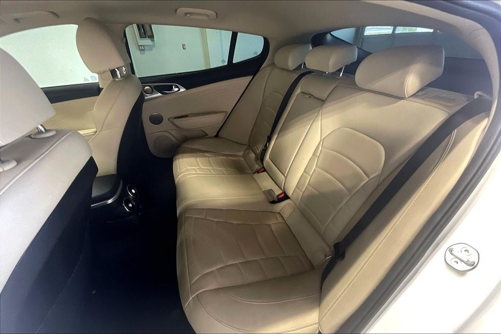 2023 Kia Stinger GT2