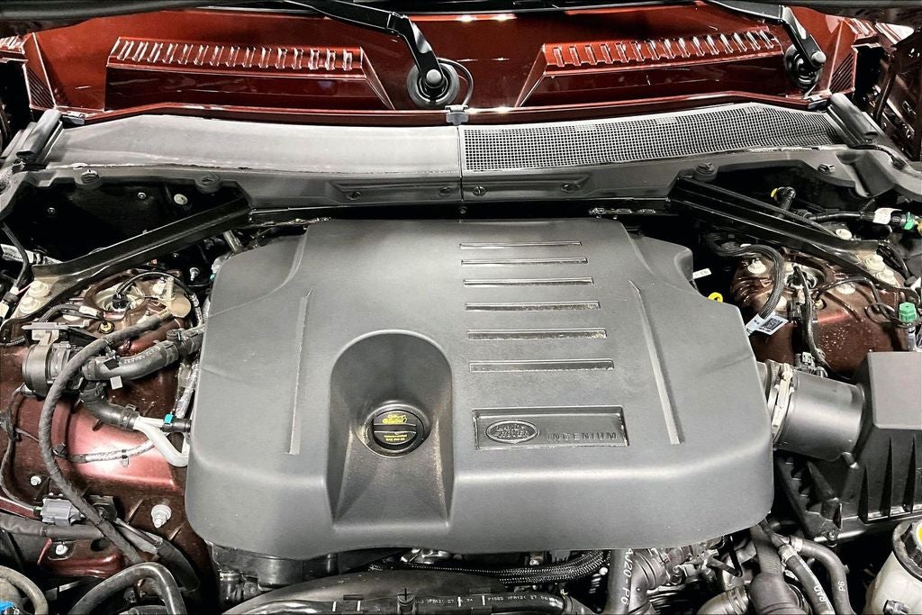 2025 Land Rover Defender 110 Sedona Red