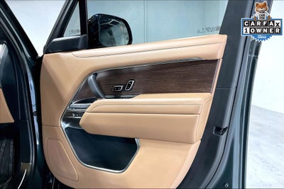 2025 Land Rover Range Rover P400 SE