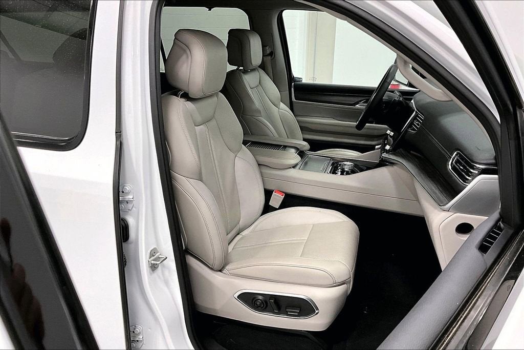 2024 Jeep Wagoneer L Series III 4x4