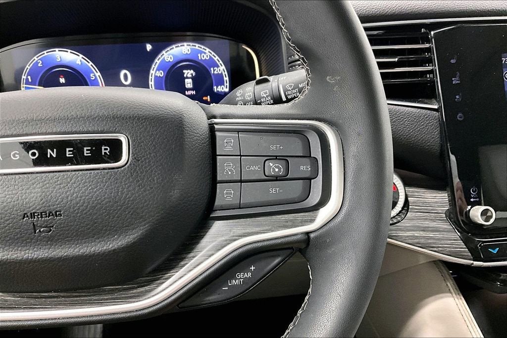 2024 Jeep Wagoneer L Series III 4x4