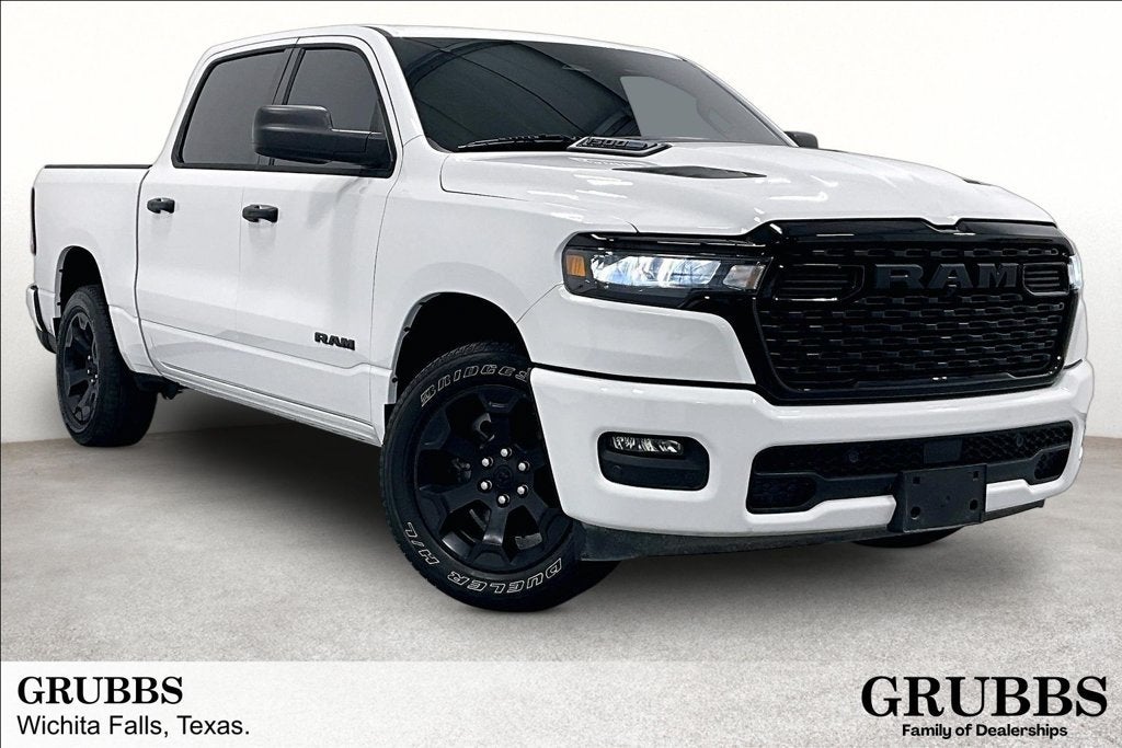 2025 RAM 1500 Tradesman Crew Cab 4x4 5'7" Box