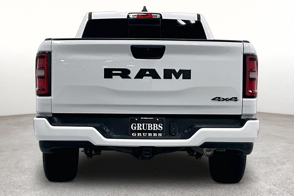 2025 RAM 1500 Tradesman Crew Cab 4x4 5'7" Box