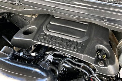 2019 RAM 1500 Laramie Crew Cab 4x4 5'7" Box
