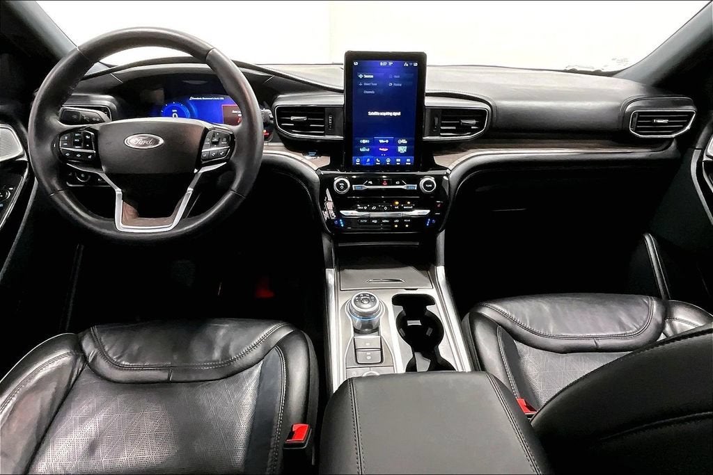 2023 Ford Explorer Platinum