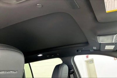 2025 GMC Acadia Denali