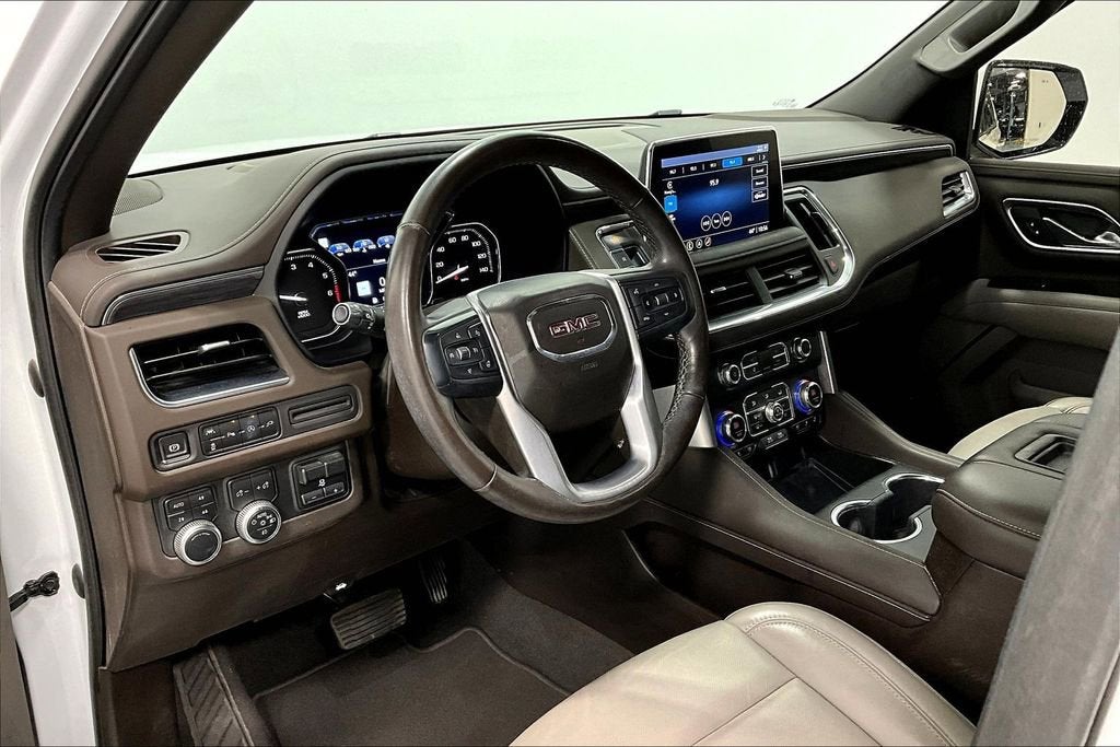2021 GMC Yukon SLT