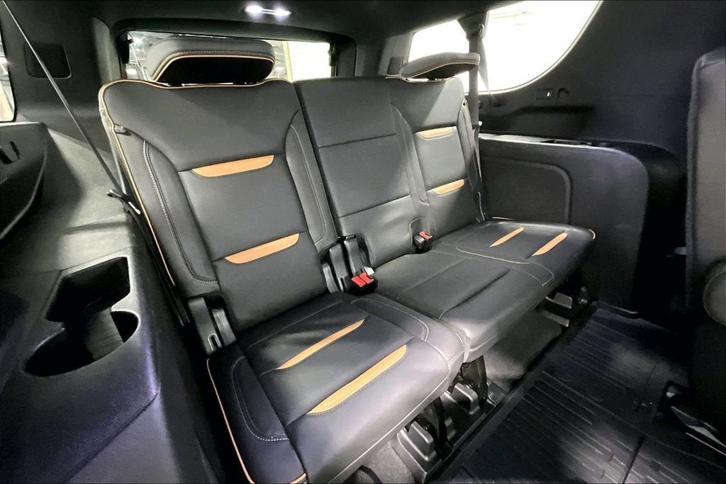 2021 GMC Yukon XL AT4