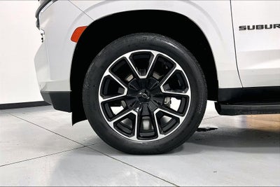 2023 Chevrolet Suburban RST