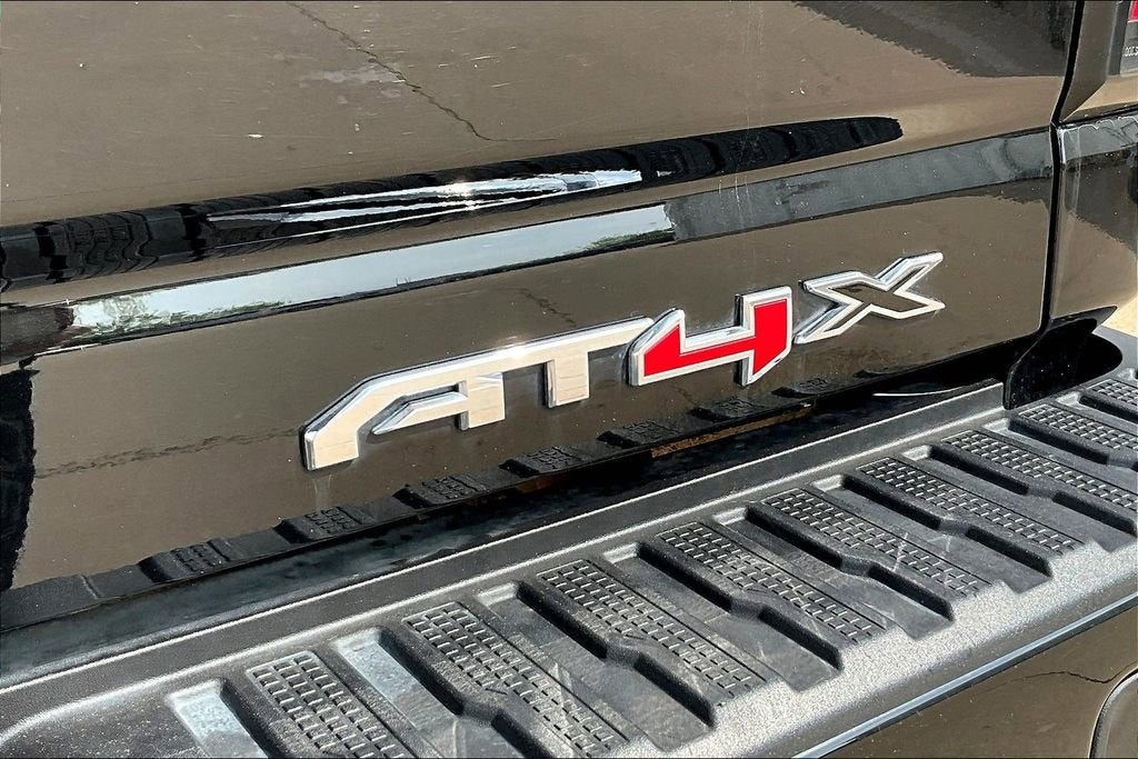 2025 GMC Sierra 2500 HD AT4X