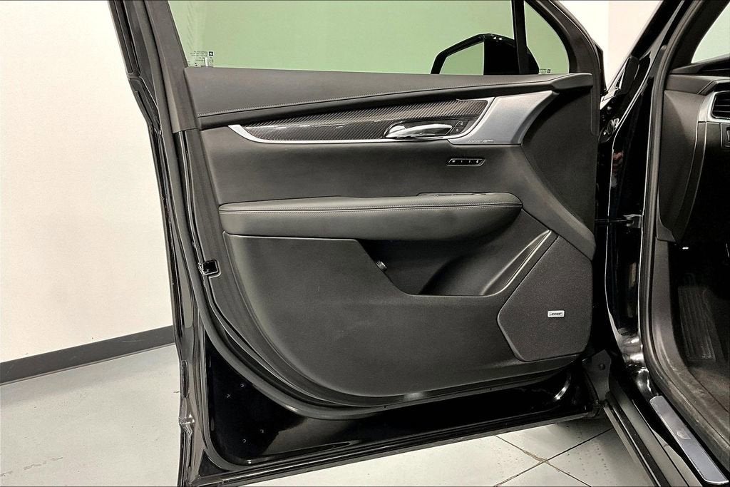 2024 Cadillac XT6 Sport