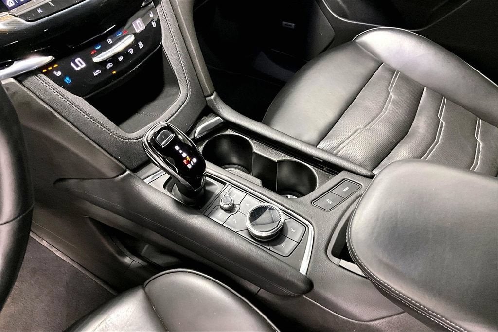 2023 Cadillac XT6 AWD Sport