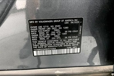 2025 Volkswagen Atlas 2.0T SE w/Technology