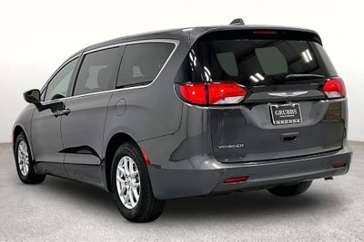 2021 Chrysler Voyager LX