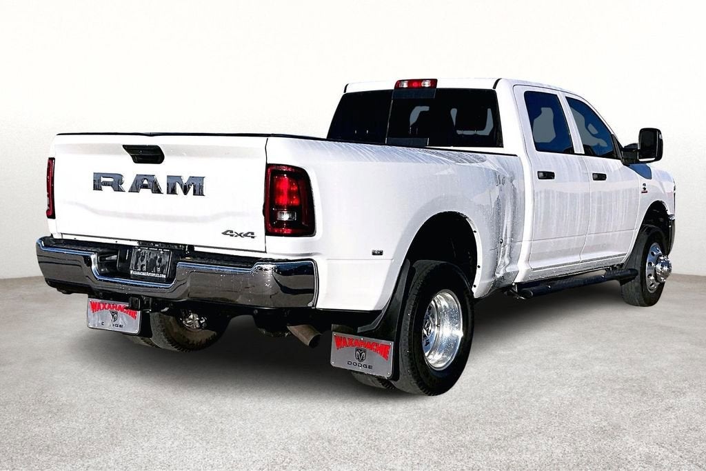 2025 RAM 3500 Tradesman Crew Cab 4x4 8' Box