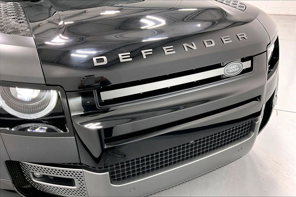 2024 Land Rover Defender Carpathian Edition