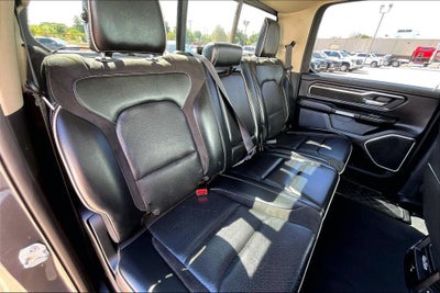 2019 RAM 1500 Laramie Crew Cab 4x4 5'7" Box