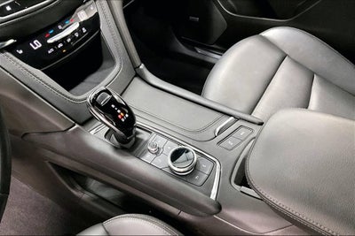 2023 Cadillac XT5 FWD Premium Luxury
