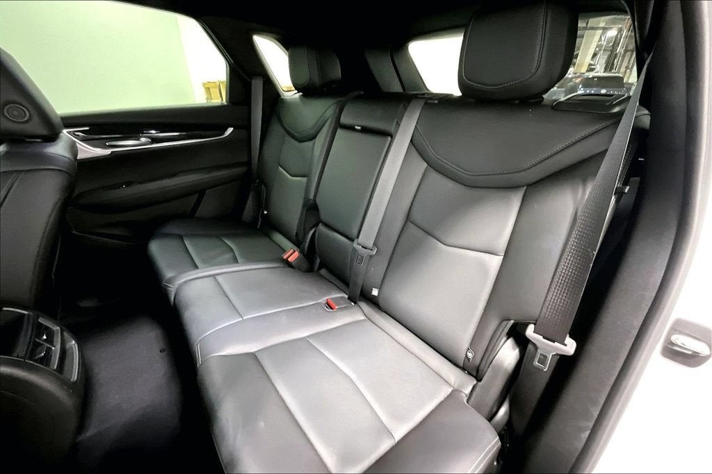 2023 Cadillac XT5 FWD Premium Luxury