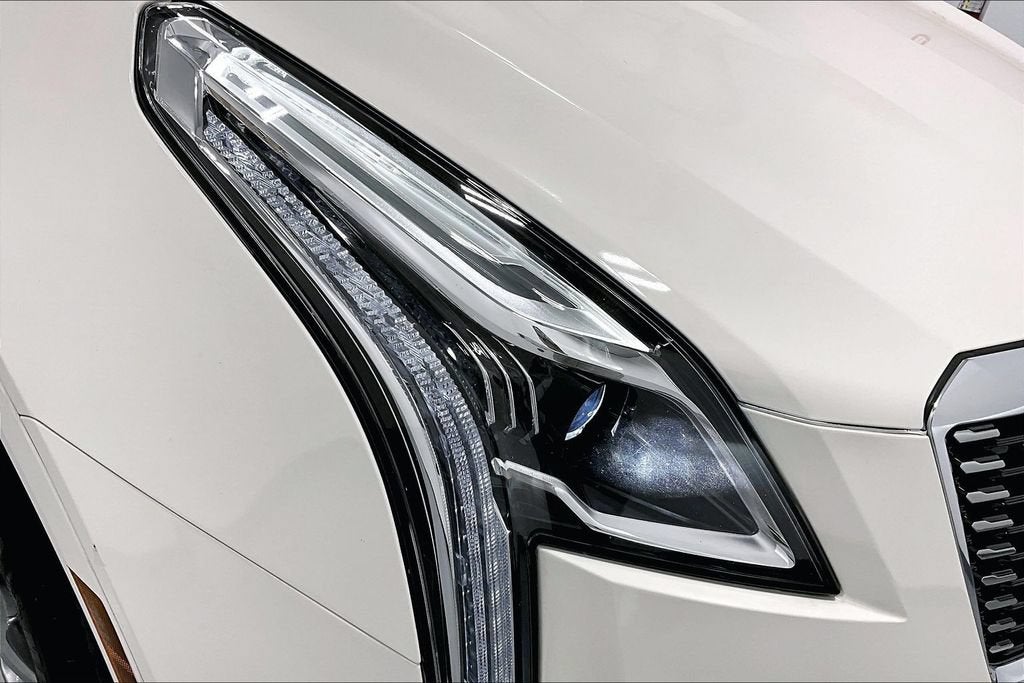 2023 Cadillac XT5 FWD Premium Luxury