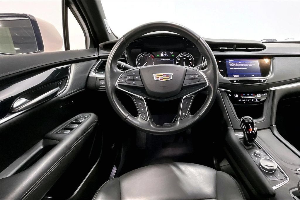 2023 Cadillac XT5 FWD Premium Luxury