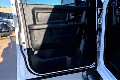 2025 RAM 3500 Tradesman Crew Cab 4x4 8' Box