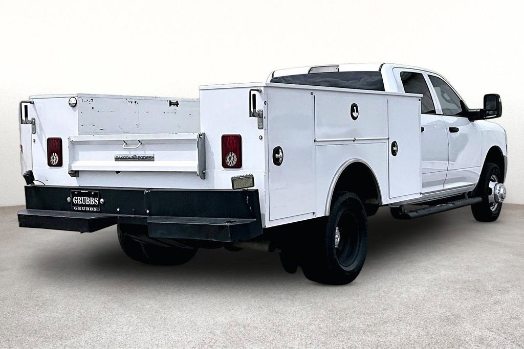 2023 RAM 3500 Chassis Cab Tradesman