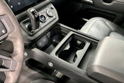 2024 Land Rover Defender Carpathian Edition